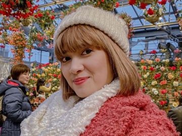 Kocak, Hyun Bin Ala Chika Jessica Pose 'Genit' Ingatkan Pentingnya Pakai Masker