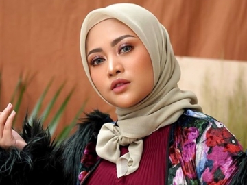 Sukses Besar, Rachel Vennya Salurkan Donasi 2 Miliar Rupiah ke PMI