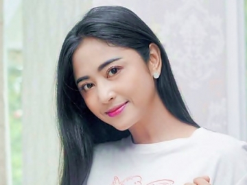 Unggah Pesan Menohok, ‘Pipi Tomat’ Dewi Persik Malah Bikin Khawatir