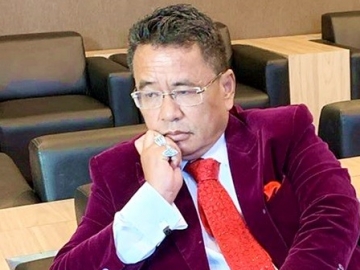 Kocak, Hotman Paris Tunjukkan Perbedaan Romantisme Pasutri Pasca Virus Corona Mewabah