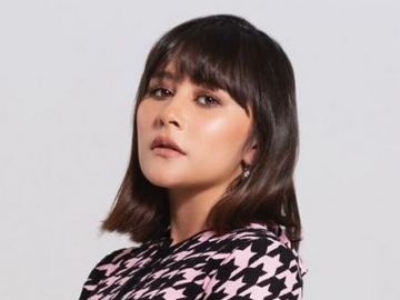 Tampil Tak Biasa, Prilly Latuconsina Pamer Perut Direspons Berbeda dari Artis Lain