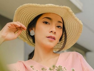 Dinda Kirana Bikin Syok Hanya dengan Foto 2 Tahun Lalu, Rizky Alatas Malah 'Ledek' Begini