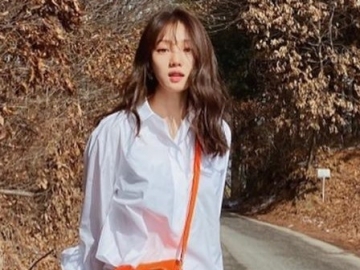 Lee Sung Kyung Peluk Mesra Anjing Kesayangan, Seruan Ini Auto Menggema