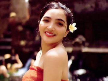 Ashanty Susul Sederet Rekan Artis Halu Pamer Foto Hyun Bin di Instagram