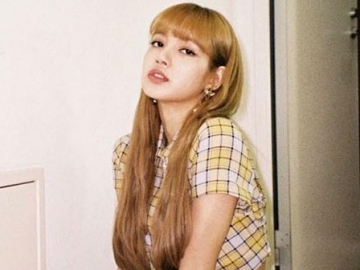 Lisa BLACKPINK Bikin Heboh Dikira Berhijab, Begini Penampilannya
