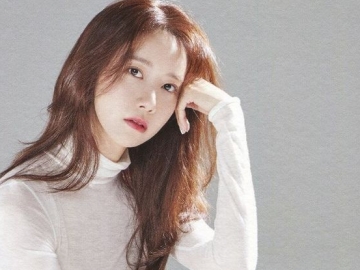 Majalah L'OFFICIEL Rilis Foto Lain, Netter Sebut Julukan National Visual Yoona Tak Boleh Digugat