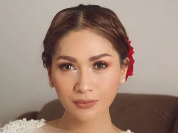 Usai Pelukan, Tata Janeeta Kembali Bikin Geger Hangout Bareng Hyun Bin