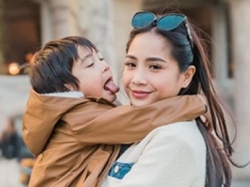 Nagita Slavina Simulasi Tidur Bareng Anak Kedua, Kecemburuan Rafathar Meledak