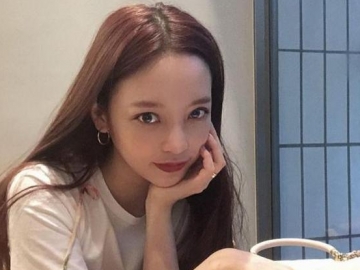 Saat Pemakaman Goo Hara, Sang Ibu Disebut Justru Sibuk Minta Foto Bareng ke Artis yang Melayat