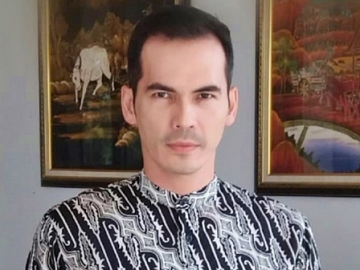 Atalarik Syah Dihujat Usai Kekeh Salat Jumat di Masjid, Kegagalan Rumah Tangga ‘Disentil’ Lagi