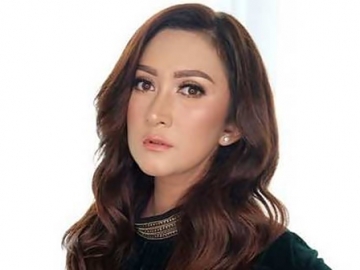 Nafa Urbach Beber Kebiasaan Glenn Fredly Setiap Bertemu Orang, Bikin Terenyuh