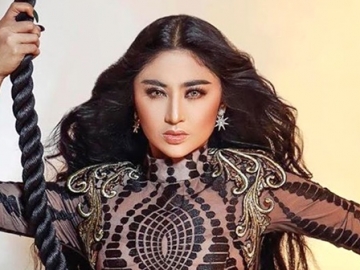 Dewi Persik ‘Ngegas’ Usai Dihujat Kolab Bareng Cimoy Montok, Balik Lontarkan Balasan Tak Terduga