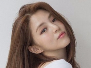 Han So Hee Pancarkan Aura Bak Bidadari Malah Tuai Julukan Pelakor Cantik
