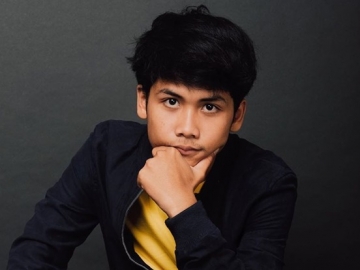 Bintang Emon Kembali Bikin Ngakak Karena Iklan Minuman Kekinian, Netter: Kelas Banget!