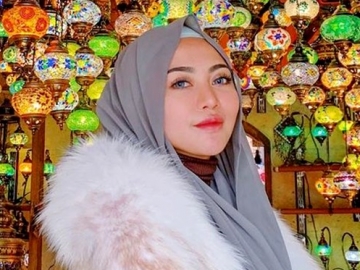 Rachel Vennya Klarifikasi Soal Air Mineral Ratusan Ribu untuk Cuci Kepiting, Disambut Pembelaan