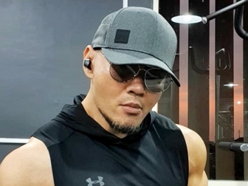 Dituding Tertawakan Cuitan Bunuh Diri Seorang Warganet, Deddy Corbuzier Beri Balasan Tegas
