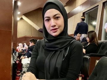 Muncul Di Mimpi Sang Adik, Wajah Julia Perez Bersedih