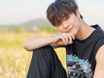 Moonbin Astro Ceritakan Keinginan di Tahun 2020, Ingin Jadi Pria Seperti Ini