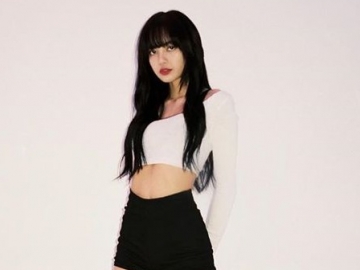 Lisa BLACKPINK Tebar Pesona di Bulan Ramadhan, Fans Ribut Ajak Bukber Hingga Ngabuburit