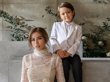 Jessica Iskandar Punya Harapan Selangit Saat El Barack Dewasa
