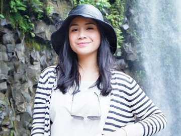 Bukan Koleksi Tas, Nagita Slavina Ternyata Punya Jaket Simpel Seharga Rp 50 Juta