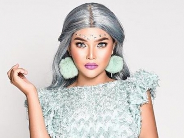 Dicibir Karena Akrab dengan Seteru Lucinta Luna, Rosa Meldianti Jawab Begini