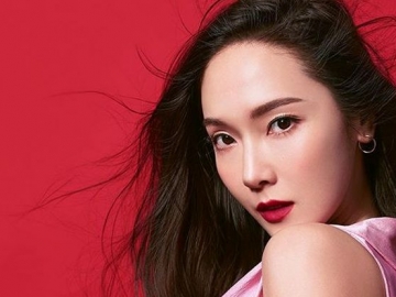 Terpilih Jadi Brand Ambassador Revlon, Kerja Keras Jessica Sejak Cabut dari SNSD Bikin Fans Nangis