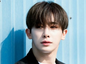 Wonho Resmi Gabung Agensi Monsta X Saat Promosi di AS
