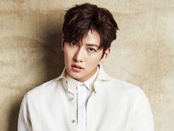 Ji Chang Wook Tebar Kebahagiaan di Pembacaan Naskah Perdana 'Convenience Store Saet Byul'