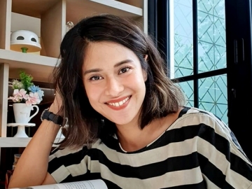 Sambil Marah-marah, Dian Sastro Pernah Ditinggal Suami Saat Nonton Film