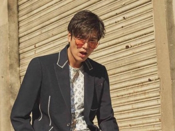 Lee Min Ho Rayakan Momen Debut, Posting Video Gemas Bikin Halu Meningkat