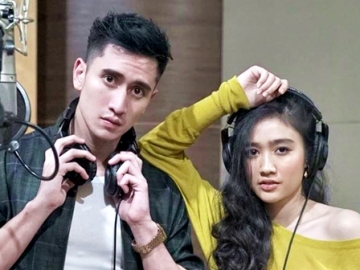 Ngotot Cuma Berteman Dekat, Verrell Bramasta Malah ‘Centil’ di Foto Febby Rastanty Terbaru