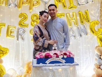 Zaskia Gotik Disindir Riya Gara-Gara Unggah Foto Saat Ngaji Bareng Suami