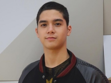 Hapus Foto Bersama Mulan Jameela, Al Ghazali Ganti Pose Kece Bareng El Rumi dan Dul Jaelani