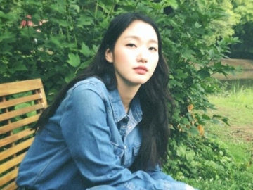 Kim Go Eun Wakili Artis Korea Selatan di Kampanye Terbaru Merek Mewah CHANEL