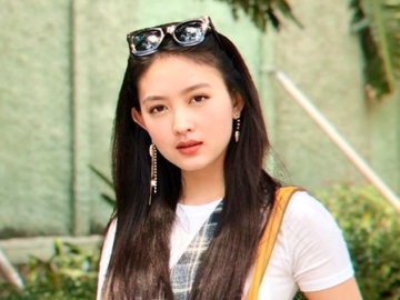 Pose Lain dari Biasanya, Natasha Wilona Sukses Buat Penggemar Gemas