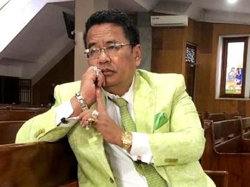 Hotman Paris Beri Peringatan Keras Soal Konten 'Lelang Keperawanan', Malah Dianggap Lucu