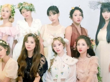 Manjakan Fanboy dengan Visual Memikat, Teaser MV 'More&More' Twice Banjir Pujian