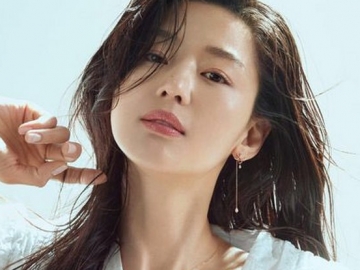 Tampilkan Kulit Flawless Anti Keriput, Netter Sulit Percaya Jun Ji Hyun Sudah Beranak 2