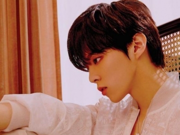 Kim Woo Seok Janjikan Ini Jika Album Debut Solonya Duduki Peringkat Pertama