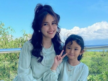 Ayu Ting Ting Bagikan Foto Bilqis Saat Diikutkan 'Oplas Challenge', Cantiknya Disebut Bak Barbie