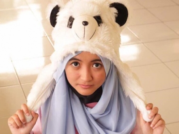 Kebalikan dari Aaron Ashab, Komika Arafah Malah Tuai Gelak Tawa Kala Ikutan 'Lathi Challenge'