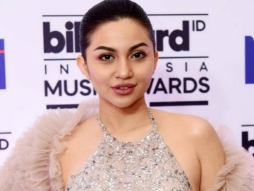   Ariel Tatum Akui Pernah Dibully Karena Pacari Idola Remaja