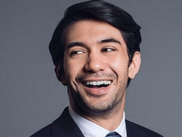 Reza Rahadian Akui Kerepotan Jadi Aktor Sekaligus Sutradara