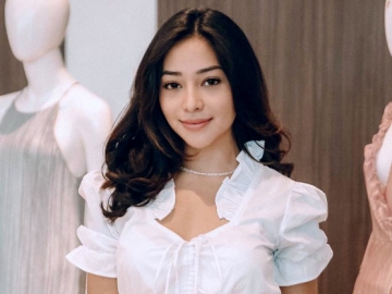 Meski Badan Penuh Memar, Nikita Willy Tetap Ketagihan Bermain Pole Dance