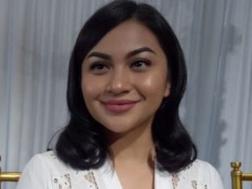   Ariel Tatum Pilih Yoga Daripada Harus Pergi Ke Gym