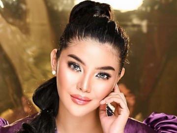 Dengan Penampilan Baru, Rosa Meldianti Kembali Cover Lagu Berbahasa Inggris Tuai Respons Begini