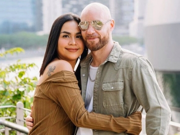 Melaney Ricardo Ternyata Sempat Berpikir untuk Bercerai dari Tyson Lynch, Kenapa?