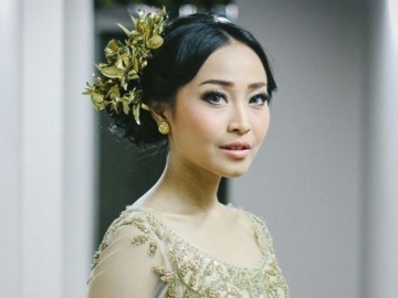 Kena Imbas MV Kekeyi Take Down, Rinni Wulandari Jadi Pembicaraan Panas di Twitter