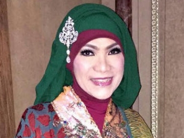 Sempat Dicibir, Dorce Gamalama Kini Diterima Kerja Raffi Ahmad Disambut Positif Karena Fakta Ini